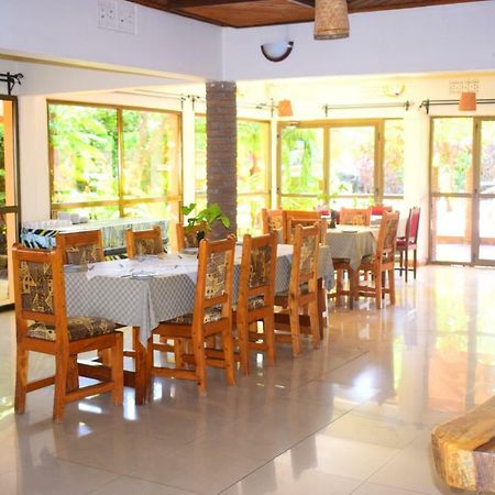 קראטו Ngorongoro Lodge מראה חיצוני תמונה