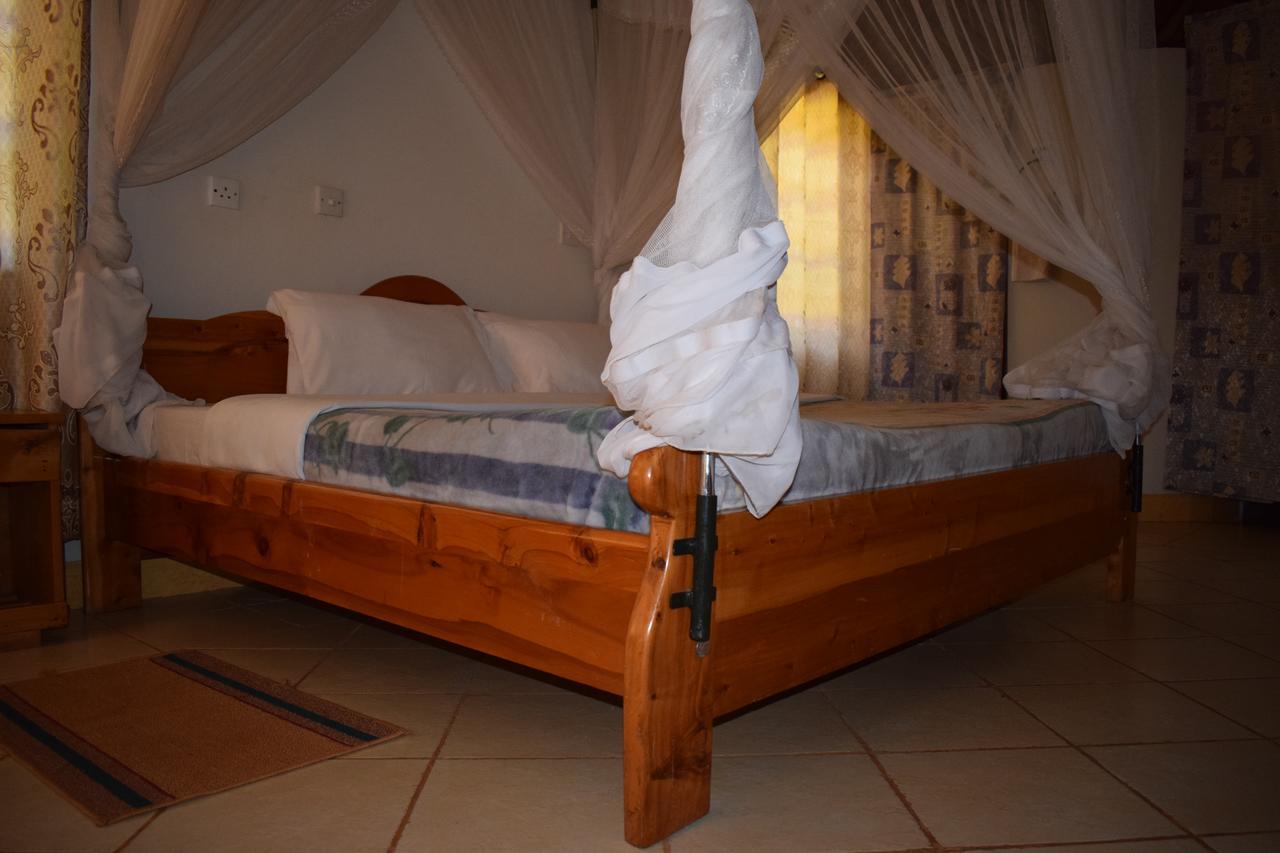 קראטו Ngorongoro Lodge מראה חיצוני תמונה