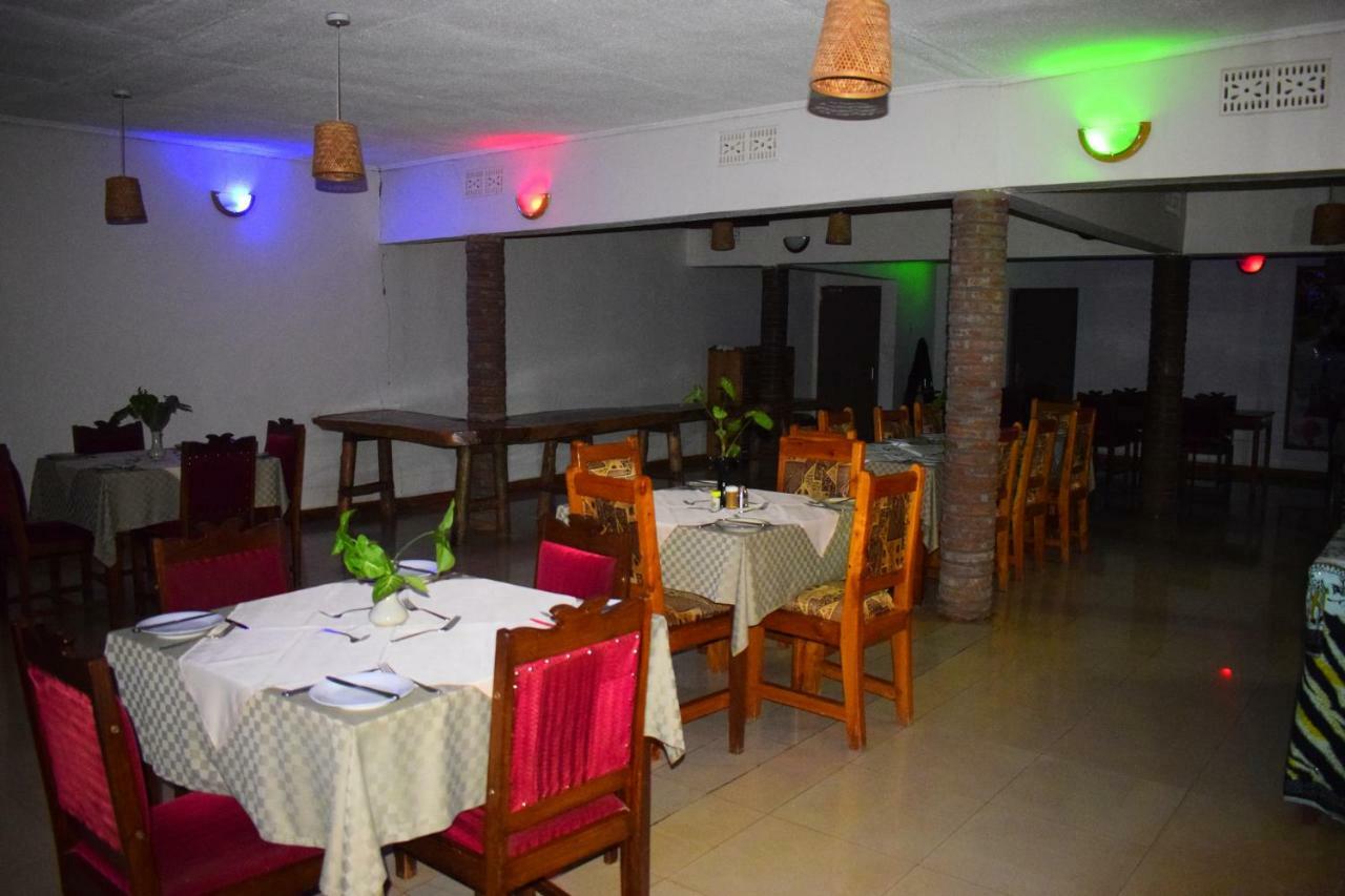 קראטו Ngorongoro Lodge מראה חיצוני תמונה