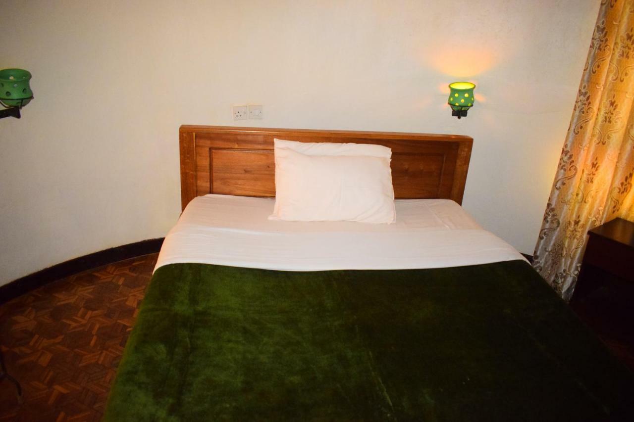 קראטו Ngorongoro Lodge מראה חיצוני תמונה