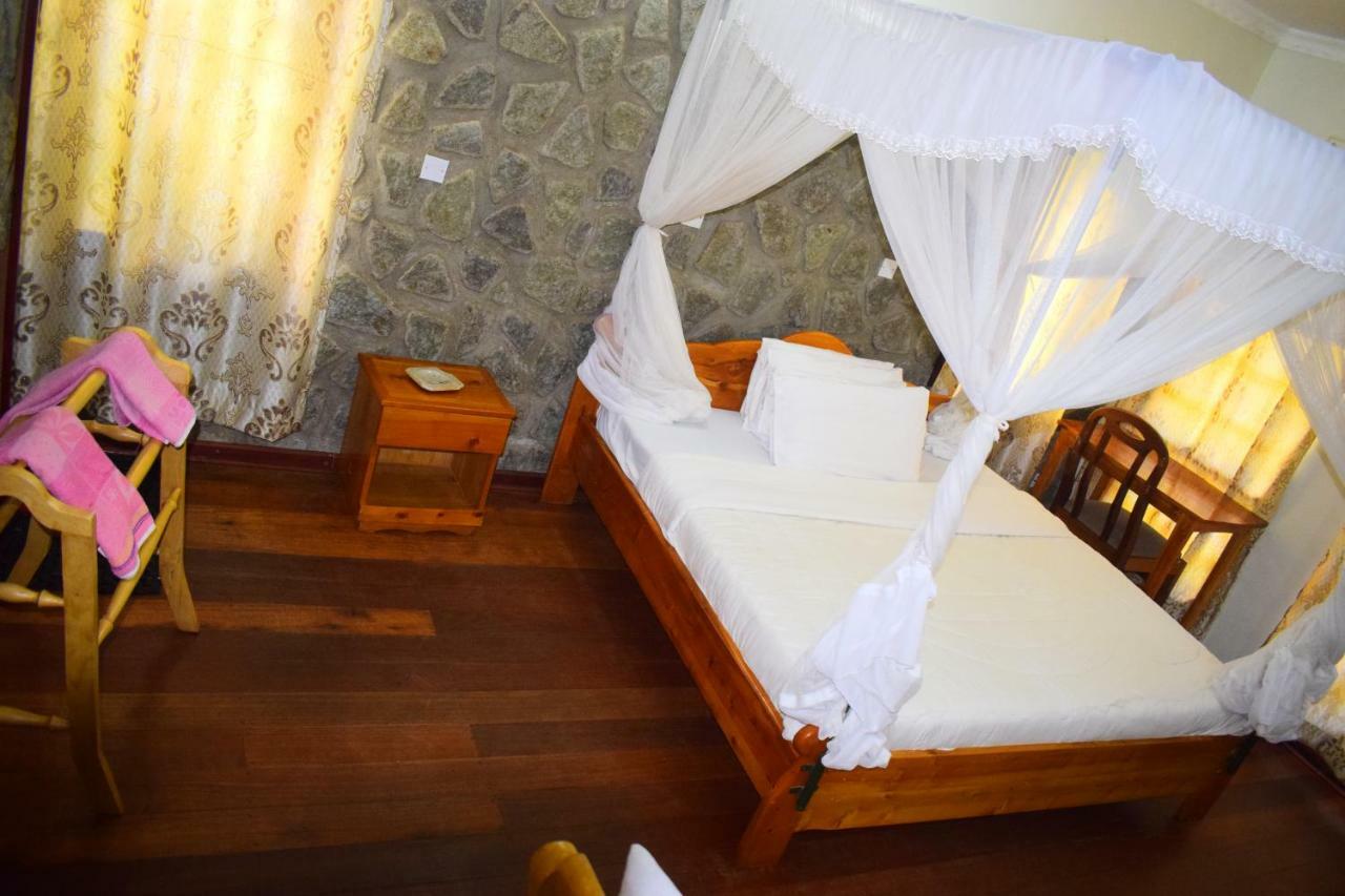 קראטו Ngorongoro Lodge מראה חיצוני תמונה