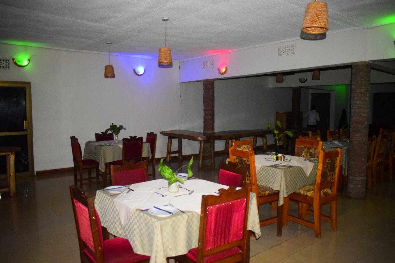 קראטו Ngorongoro Lodge מראה חיצוני תמונה